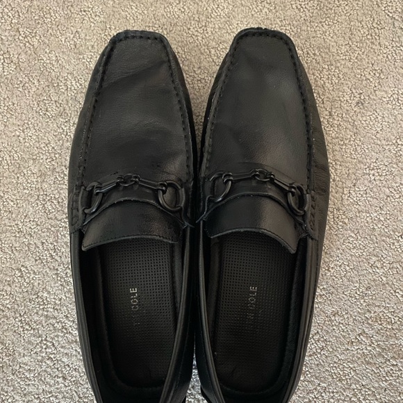 Kenneth Cole Theme Bit Detail Driver. - Picture 2 of 5